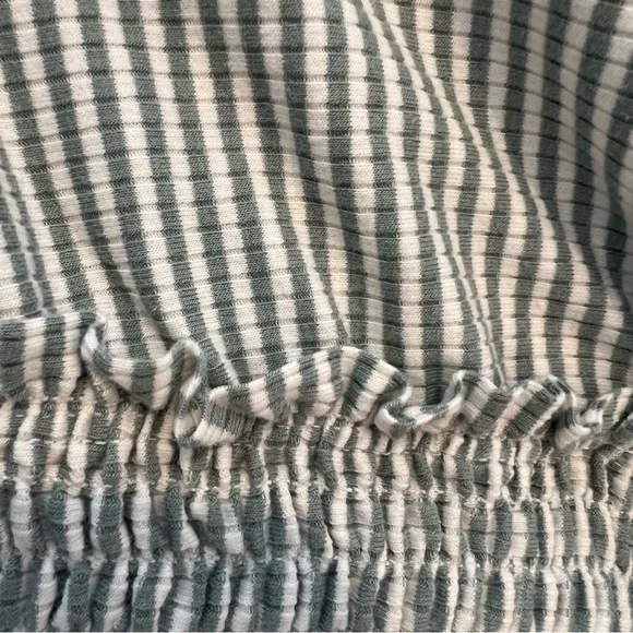 American Eagle Real Good V Neck Relaxed and Cozy Dress Size Medium - Picture 7 of 9